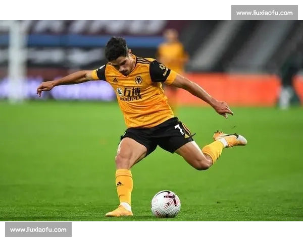 罗马诺确认!沙特升班马签下拉卡泽特,前阿森纳锋霸开启中东新征程 罗马诺确认!沙特升班马签下拉卡泽特,前阿森纳锋霸开启中东新征程