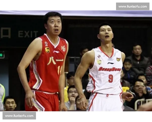易建联王治郅：生不逢时的中国篮球双子星